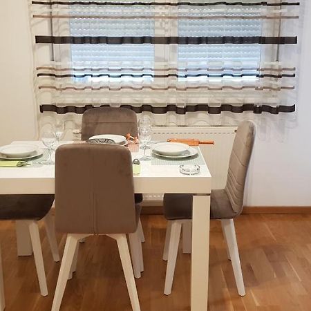 Paris Apartment -Free Private Parking Νόβι Σαντ Εξωτερικό φωτογραφία